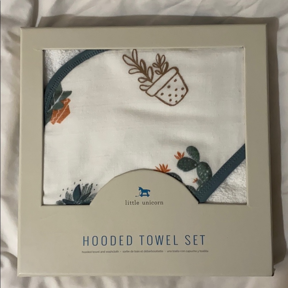 Little Unicorn Baby Hooded Towel Set